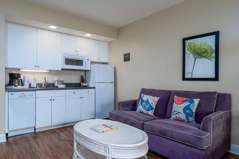 Harbor20House20208-8