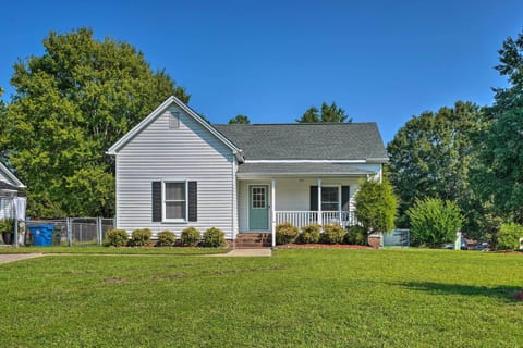 Durham Vacation Rental | 3BR | 1BA | Stairs Required to Access | 1,226 Sq Ft