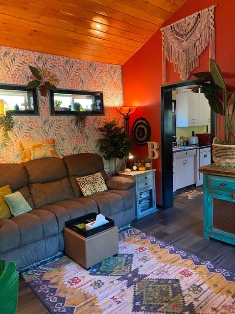 Starlink. Call & text. LazyBoy electric reclining couch with moving headrests.