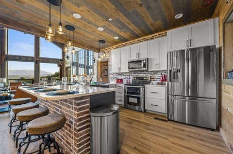 Fully equipped kitchen, ready for guests.