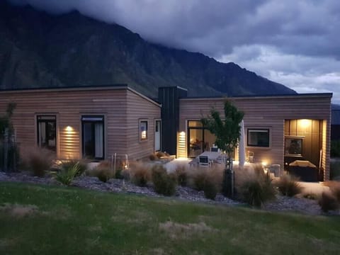 Stunning Home at Jack's Point