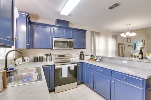 Kitchen | Keyless Entry