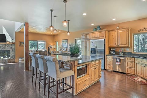 Kitchen | Dishwasher