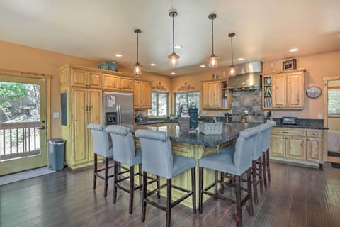 Kitchen | 1st Floor | Coffee Maker | Spices