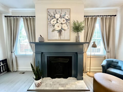 The willis james bedandbreakfast matrons room mantel