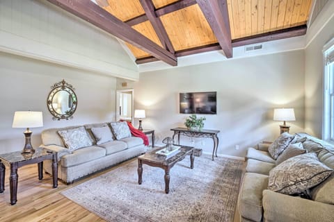 Rising Fawn Vacation Rental | 4BR | 4BA | 2,000 Sq Ft | Access Only By Stairs