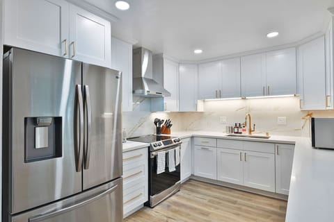 Feel free to use our full kitchen. You will have the basic things you need to prepare your meal!