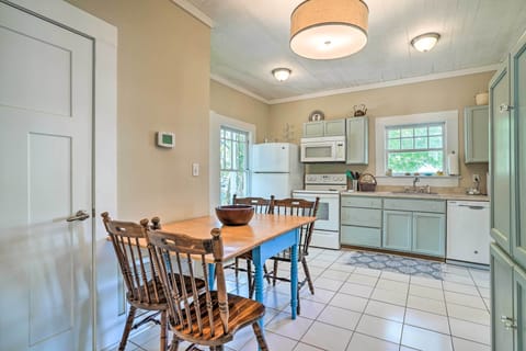 Kitchen | Cooking Basics | Spices | Keurig Coffee Maker | Toaster