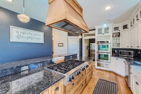 KitchenAid 8-Burner Gas Cooktop large enough for multiple chefs in the kitchen