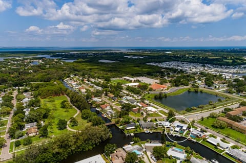 On a canal that leads out to Riviera Bay, Weedon Island sandbar, and Tampa Bay. 