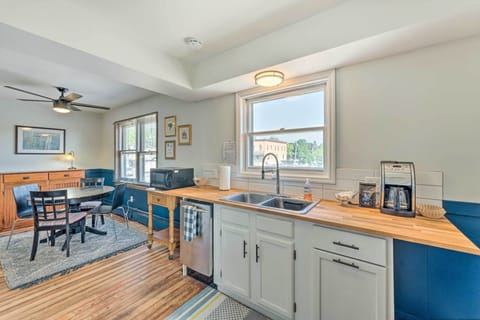 Kitchen | Toaster | Microwave