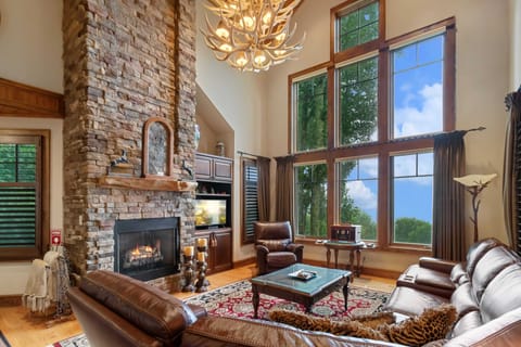 Welcome to Ridge Haven Lodge at Echota!
