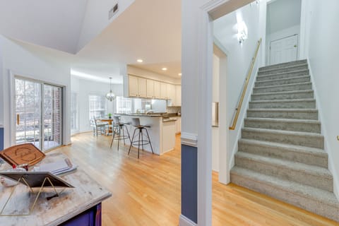 Living Room | Smart TV w/ Cable | WiFi | Board Games | Books