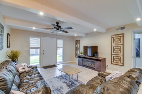 Youngtown Vacation Rental | 2BR | 2BA | 1,250 Sq Ft | Step-Free Access