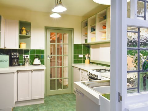 Kitchen | Thornlea, Whitby