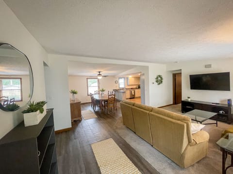 Open Family Floor Plan