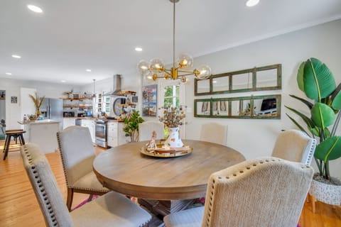 Open concept Dining Room seating for 8