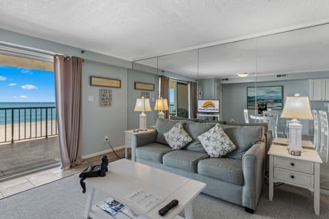 Living Area (1)