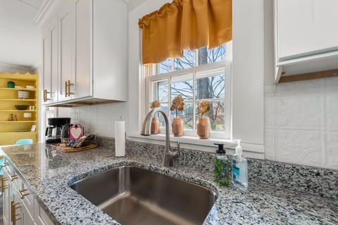 Coffee maker, electric kettle, crockpot, blender, and toaster :)