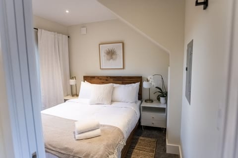 Queen bedroom