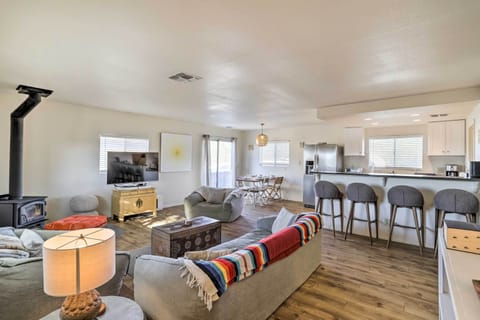 Yucca Valley Vacation Rental | 3BR | 2BA | 1,300 Sq Ft | Step-Free Access