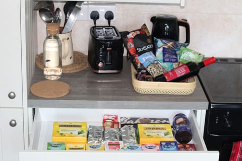 Welcome basket and Choice of Teas