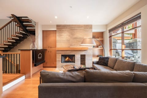 Living area: Work desk, balcony access

Please note: Wood-burning fireplace is not operational