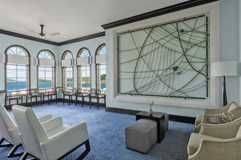 A place for guests to relax and chat indoors.