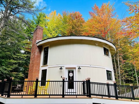 Exterior 2