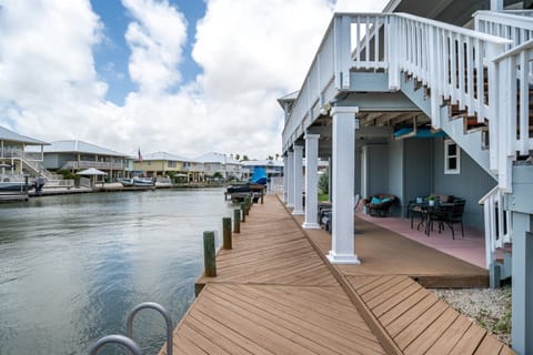 Canal Front