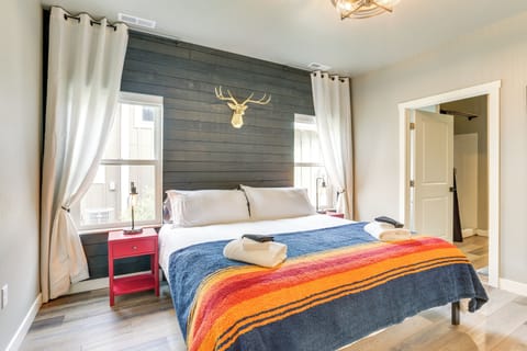 Spearfish Vacation Rental | 5BR | 3.5BA | 2,716 Sq Ft | Steps Required for Entry