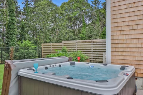 Hot Tub New - August 2023
