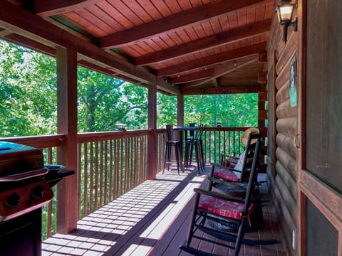 Welcome to Misty Mountain Lodge! You're going to love your stay here. 