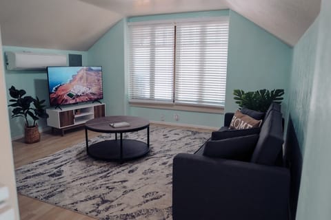 Living room. with peacock and Hulu on the tv. 