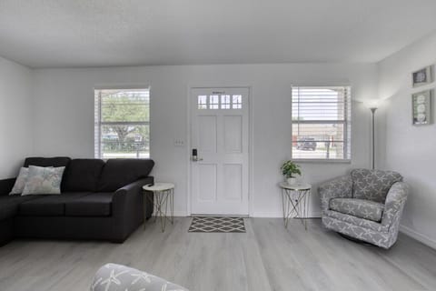 Daytona Beach Oceanfront Beach Vacation Home Airbnb VRBO Pet Friendly