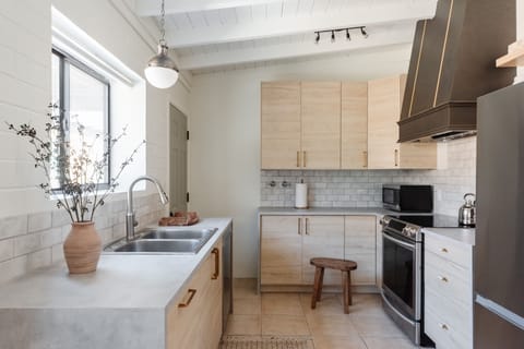 Welcome to The Contemporary! A serene modern retreat nestled in central Tucson.