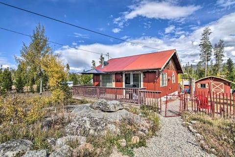 Grand Lake Vacation Rental | 1BR | 1BA | 600 Sq Ft | Stairs Required