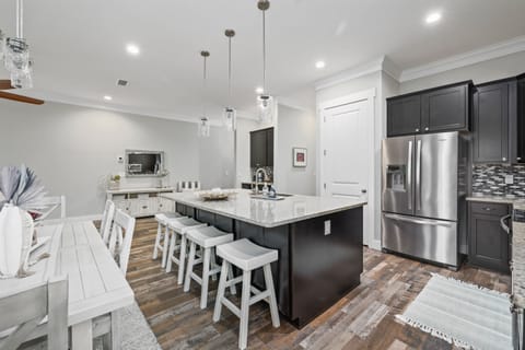 Fully stocked gourmet kitchen