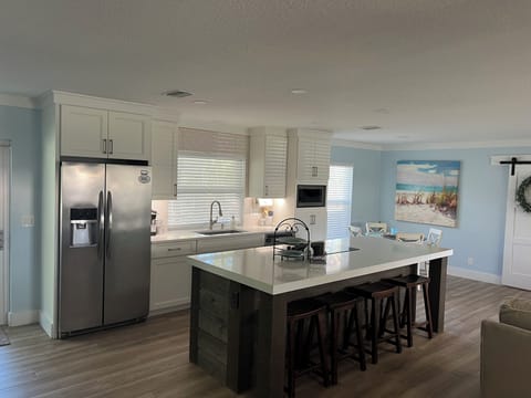 Kitchen open concept