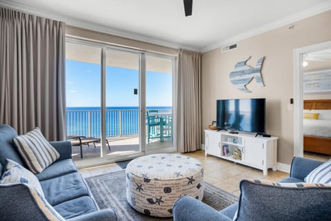 Ocean Villa 1206 living room