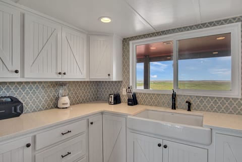 Enjoy the views while cooking!