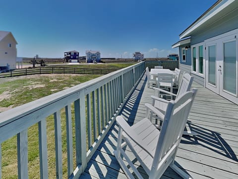 Welcome to Sea View Villa!