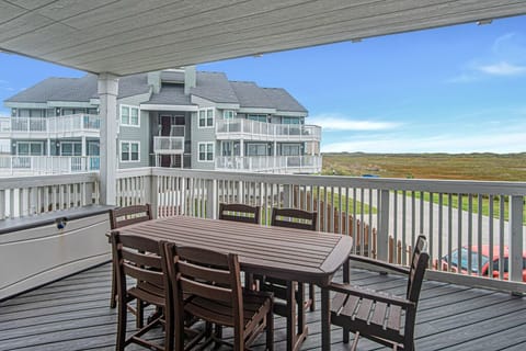 Welcome to Pawsitively Paradise - Great Coastal Views