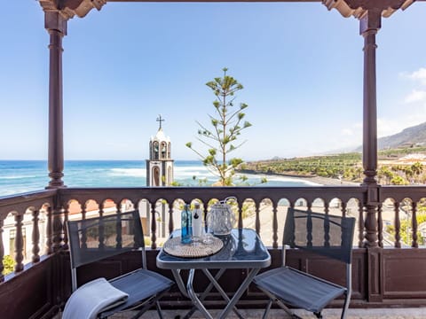 Sky, Property, Furniture, Water, Table, Azure, Lighting, Interior Design, Outdoor Furniture, Shade