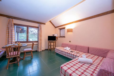 Living and dining room