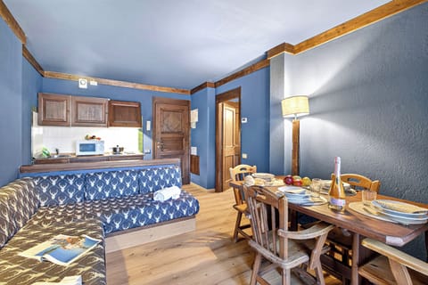 Living and dining room