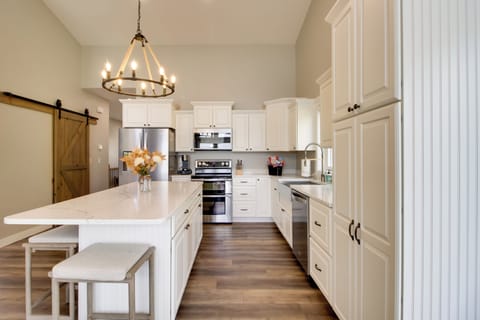 Kitchen | Coffee Maker | Crockpot | Cooking Basics