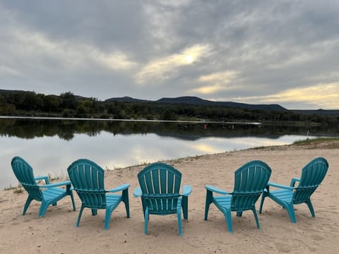 Beautiful view of the packsaddle mountains by the water.  Fresh water!