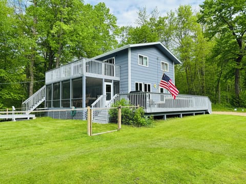 Mission Getaway Lake Home