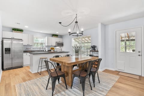 Open floor plan and coffee station (Keurig K-Duo for single k-cups or full pot)